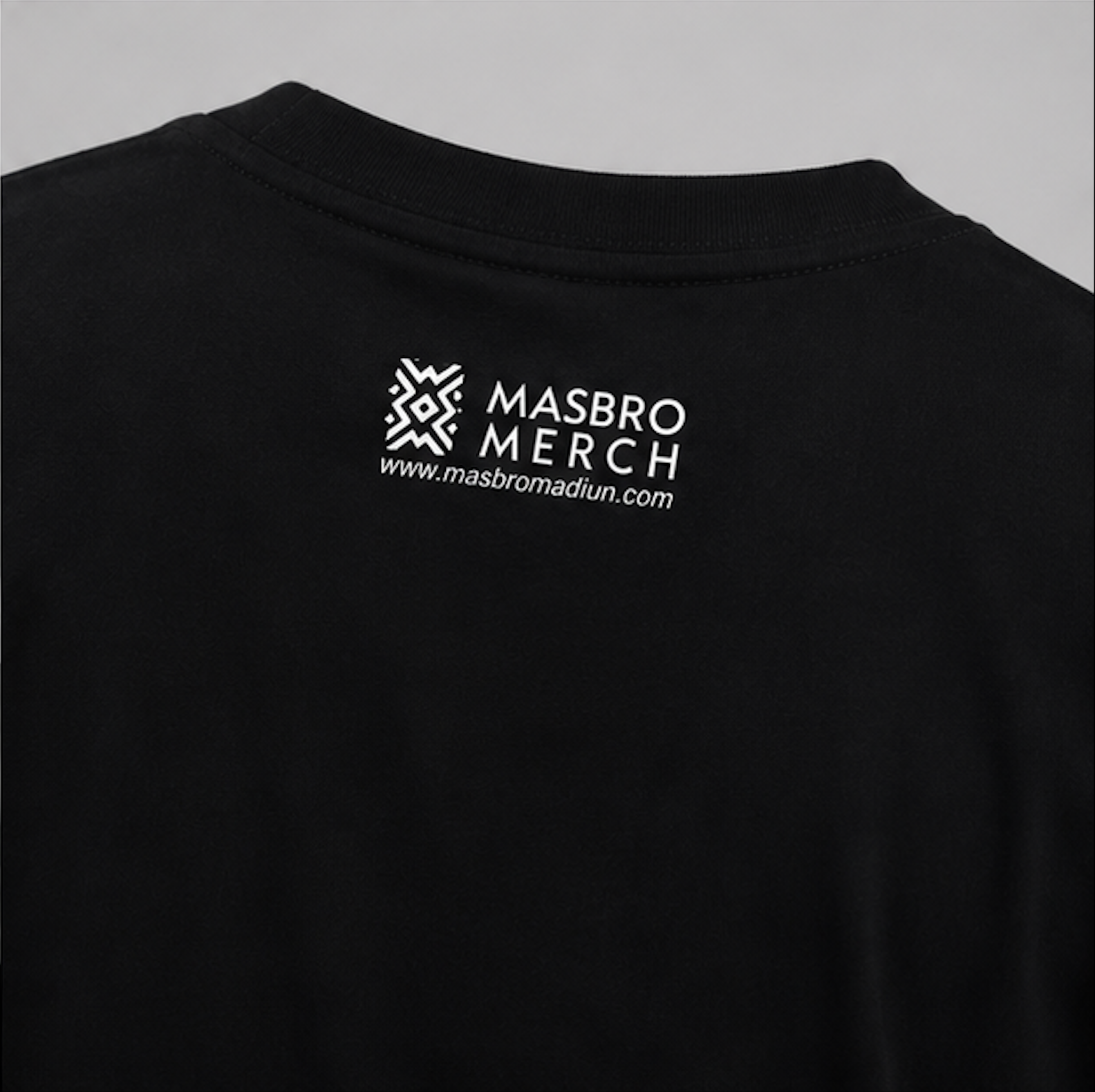 Kaos Masbro Merch Edisi 4 — foto 4